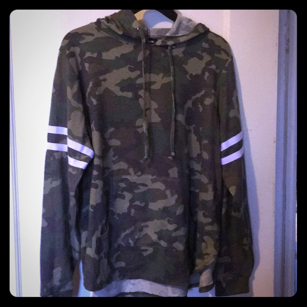 Hoodie throw over